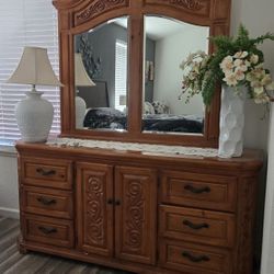 Drawer Set With Mirror