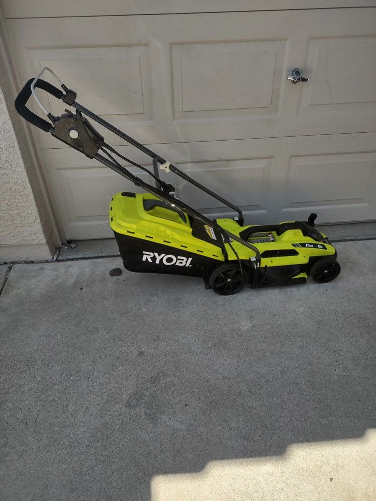 Ryobi Electric Lawn Mower With Bag 13 In