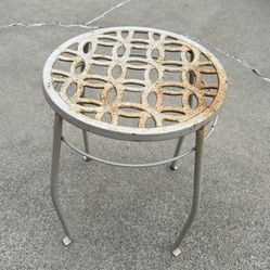 Metal Plant Stand