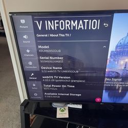49 Inch Lg Tv  And Xbox One S Included 