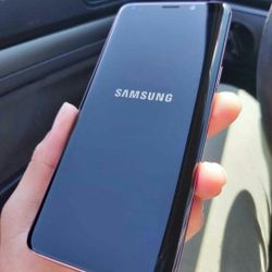 Samsung Galaxy S9, Factory Unlocked, Excellent Condition,LIKE NEW 