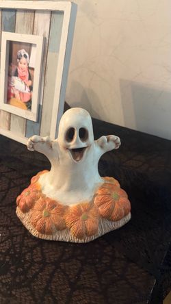 Halloween Ghost Pumpkin Figurine