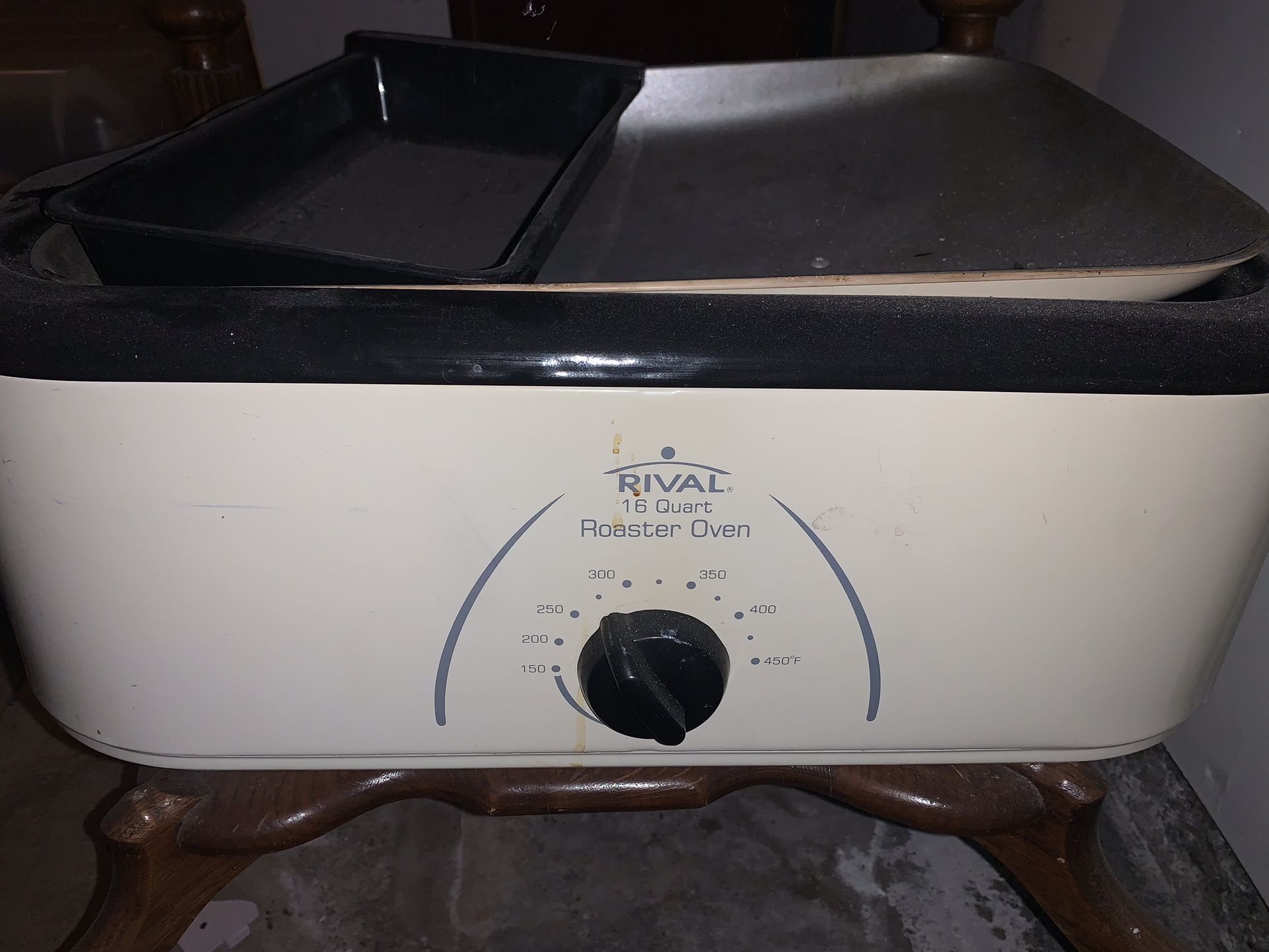 Rival 16 Qt Oven Roaster