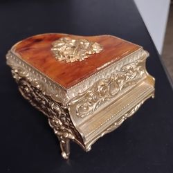 Vintage Gold colored Diecast Trinket Piano plays Music Great Condition Very Clean