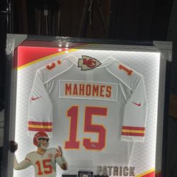 Patrick Mahomes Autographed Jersey Framed Lighted 