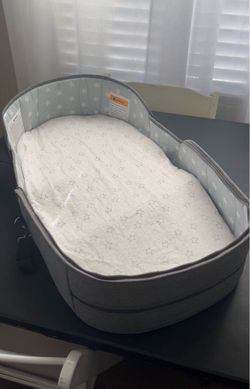 Portable Bassinet + Crib Sheet