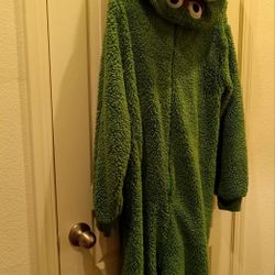 Sesame Street Oscar The Grouch Adult Onesi 