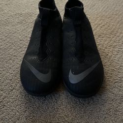 Indoor Mercurials