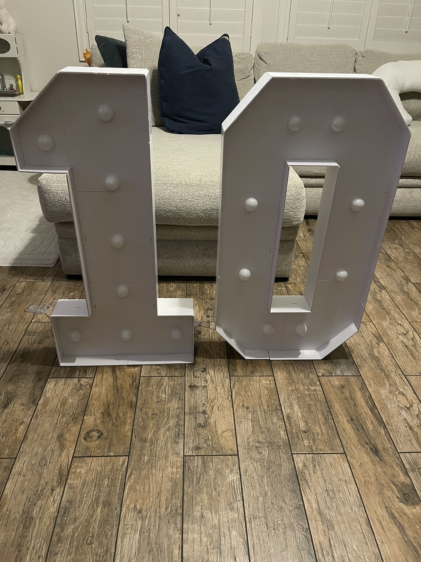 Foam #10 Marquees numbers 