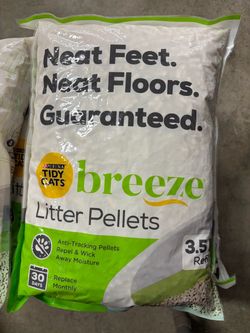 16 packs of Purina Tidy Cats Breeze Litter Pellets