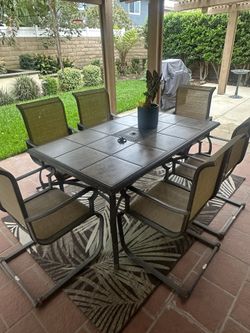 Hamilton Beach Outdoor Table And Chairs