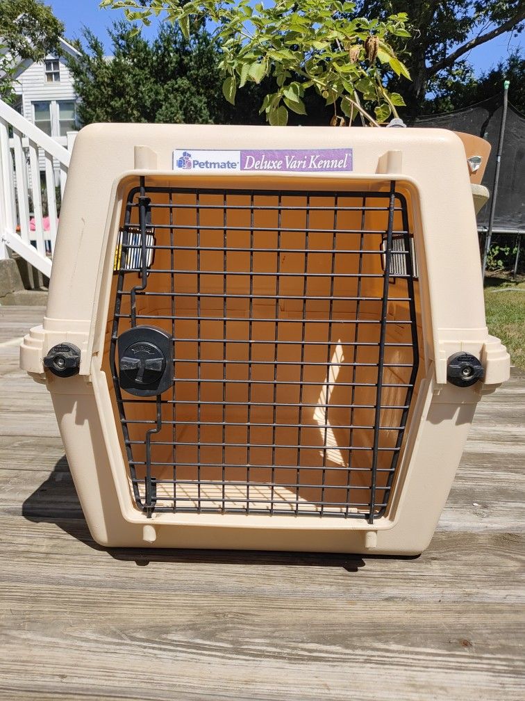 Kennel Crate Carrier