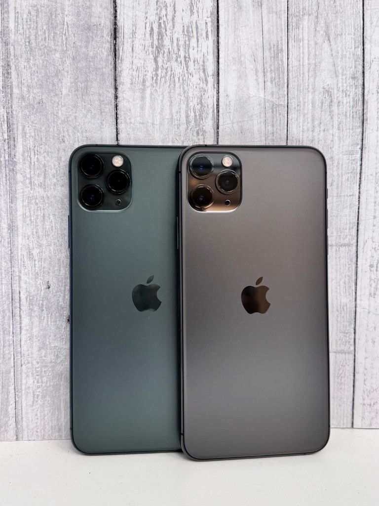 Apple iPhone 11 Pro Max - Pay $5 and the rest later