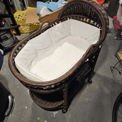 Pottery Barn Wicker Basinet 