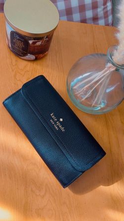 Kate Spade New York Black Leather Wallet