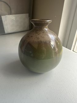 Vases $5 Each 