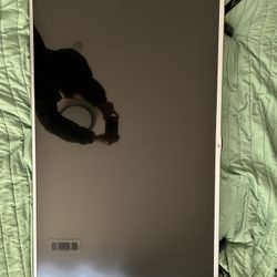 47" Class (46.9" Diagonal) LED HDTV