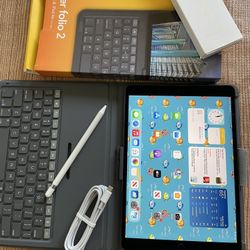 Apple iPad Air 3rd Generation (10.5” screen) 64GB With zagg Keyboard and Pencil 