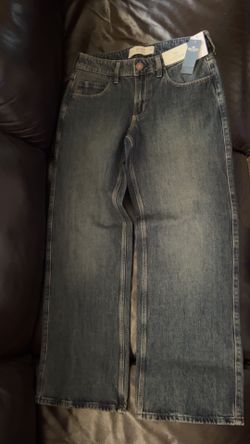 Baggy Low-rise Loose Through Hip And Thigh Relaxed Leg Opening