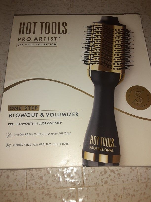 Hot Tool Helix Hair Dryer for Sale in San Diego, CA - OfferUp