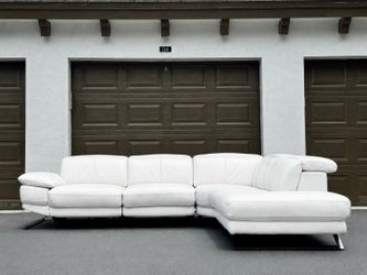 Couch/Sofa Sectional - Leather - Delivery Available 🚛