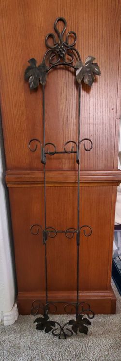 3 Tier Vintage Tuscan Style Bronzetone Plate Rack - p/u near Gilbert HighSchool