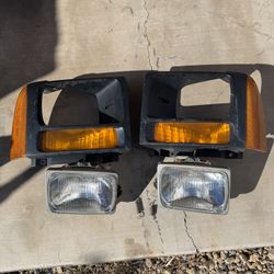 2005-2007 Ford F250 OEM Headlights