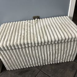 Ottoman bench