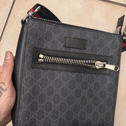 Gucci Messanger Bag