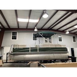2003 Bentley 20 Ft Pontoon Boat