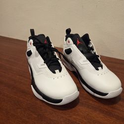Jordan Stay Loyal 3 Size 6.5Y