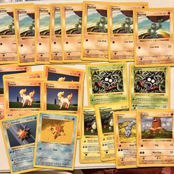21 Base Set Shadowless Pokemon Cards Heavily Played