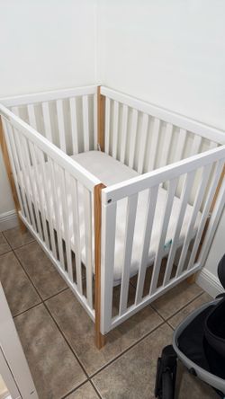 Cuna pequeña para bebé