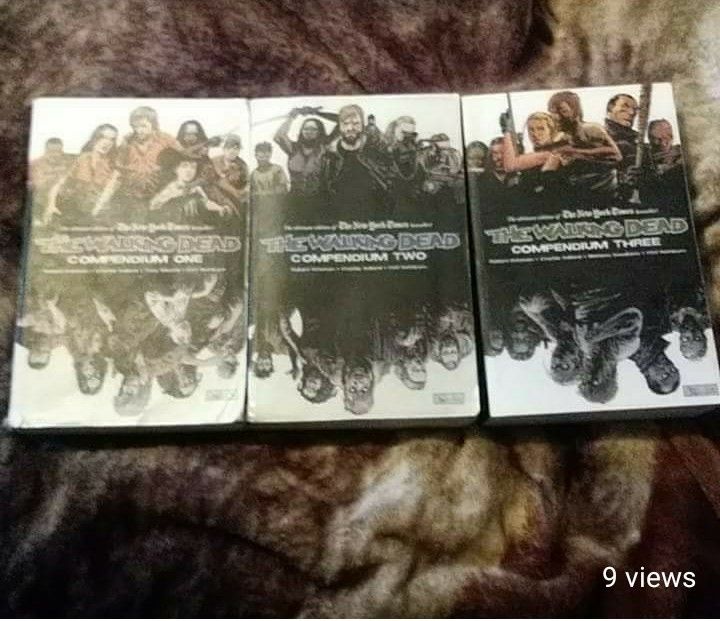 Walking dead comics compendiums 1-3