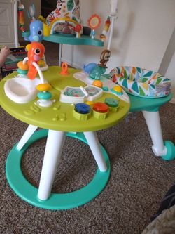 Baby standing activity table