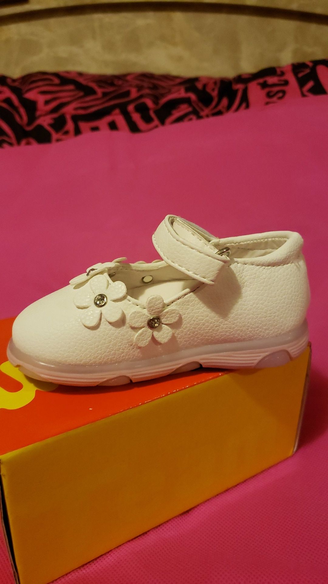 Toddler shoes