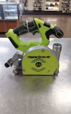 Wolff Master Groover With Case + 2 Batteries + Charger