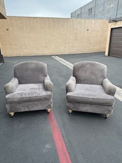 Set of 2 Universal Furniture Gray Upholstered Accent Chairs