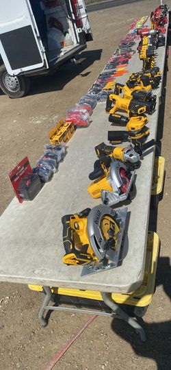 Selling tools of brands Dewalt and Milwaukee
