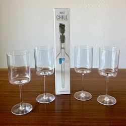 Wine Glasses (set of 4) And Cooling Pour Spout By Host-Chill