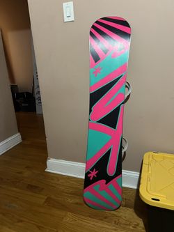 Women’s Snowboard