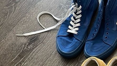 Vans Sk8-Hi Blue High Top Left