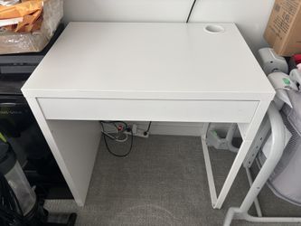 White Desk