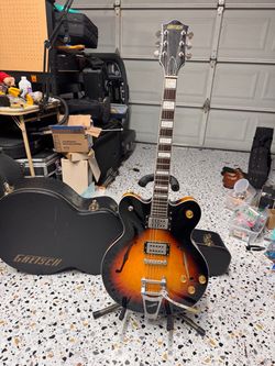 Gretsch Streamliner with Bigsby and case included