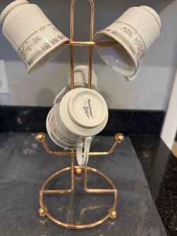 Manchester Porcelain Mugs with Gold Mug Tree