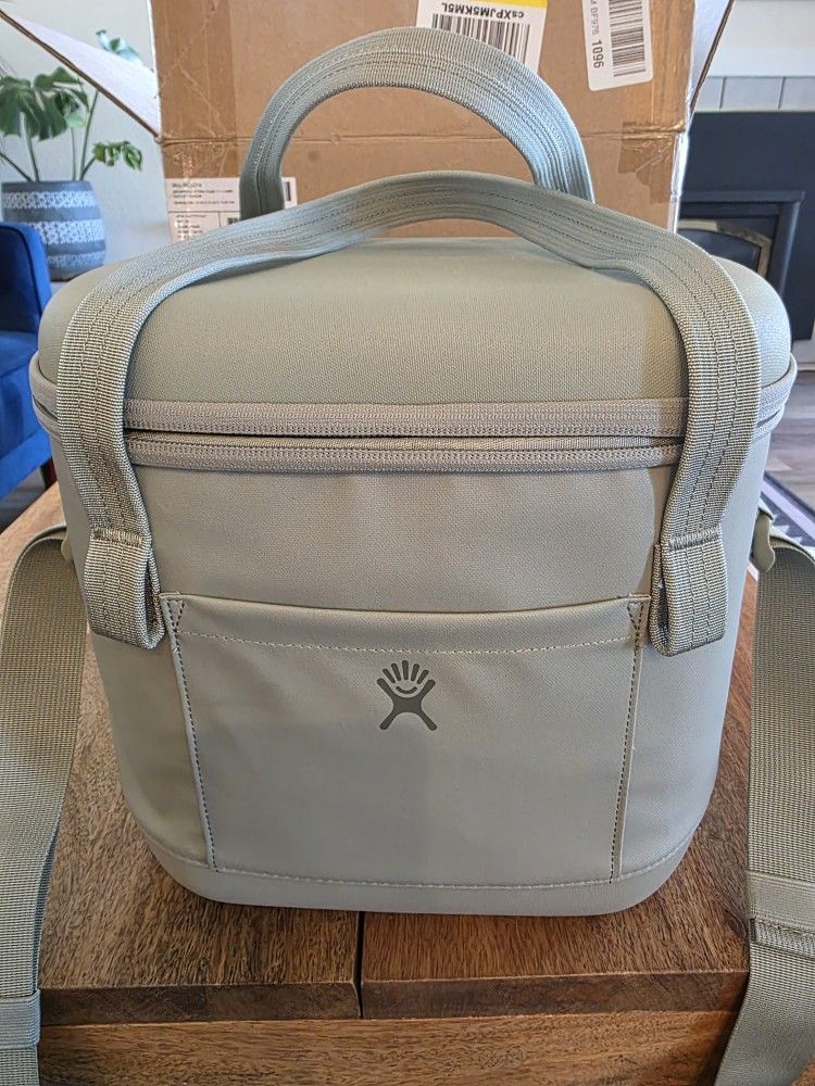 Hydro Flask 12L Soft Cooler
