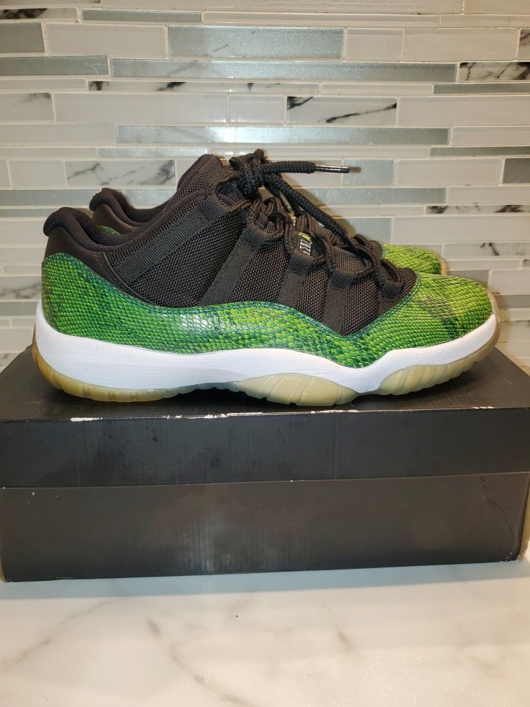 Air Jordan Retro 11 Snake 🐍 Skin. Size 10 Men's 