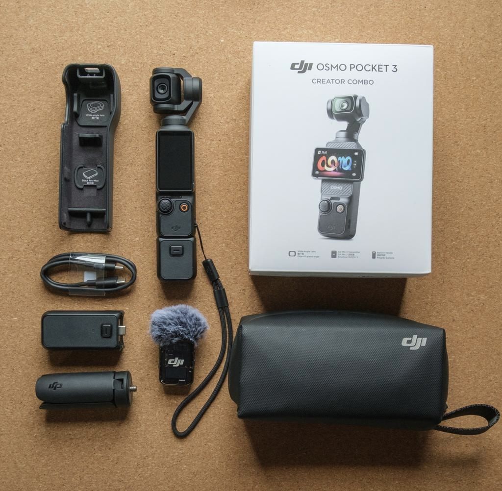 DJI Osmo Pocket 3 Creator Combo w/ 128gb SD card (no wide angle lens attachment)