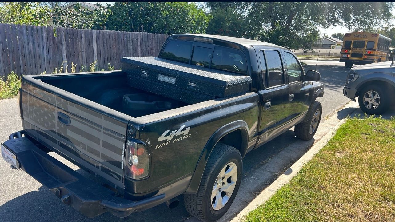 2002 Dodge Dakota