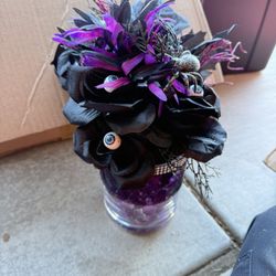 halloween decorations, center pieces, spooky, purple, blue